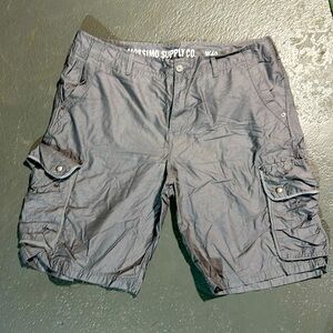 Mossino Supply Co Men’s Shorts 40” waist, color grey/striped